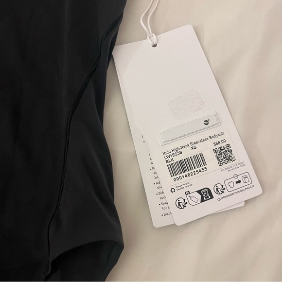 New Lululemon Wundermost Ultra-Soft High-Neck Sleeveless Bodysuit XS Black $68 - Picture 6 of 9
